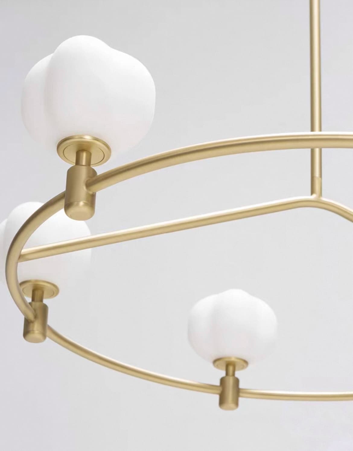 Кольцевые люстры и светильники FRANCOIS